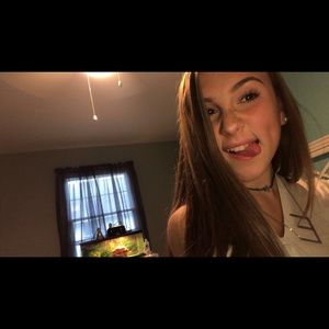 Meet your Posher, Emma